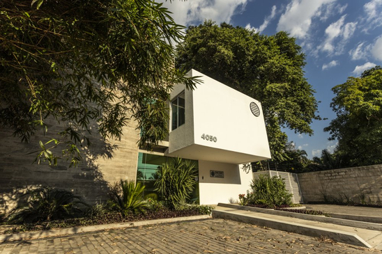 Slider image (3) ONE DAY CLINIC SURGERY PLASTIC AND DERMATOLOGY